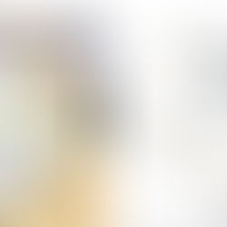 Tiroir rempli de fausses étiquettes chez Rudy Kurniawan