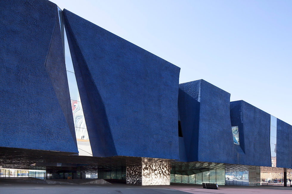 Blue Museum 004