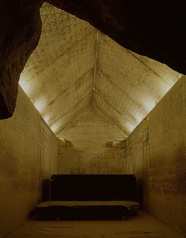 Unas Pyramid virtual tour