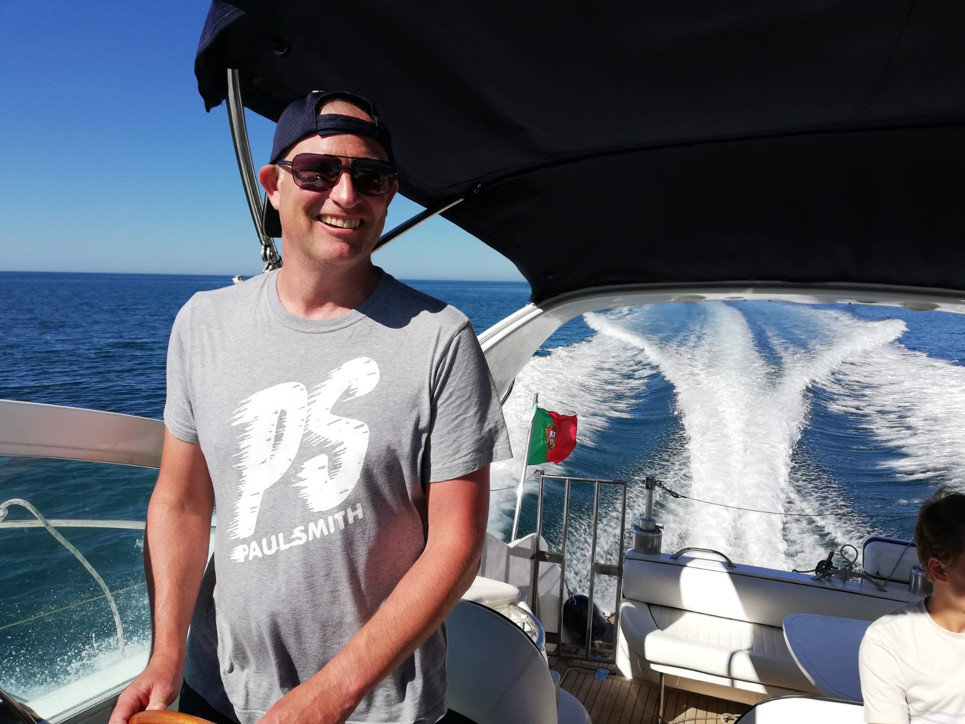 6ecd4eb0-6c22-48df-81e6-cd614fe0ab36