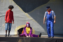 Drache Nepumuk in _Jim Knopf und Lukas d