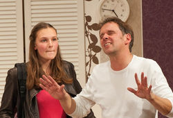 Stanley Gardner in „Lügen haben junge Be