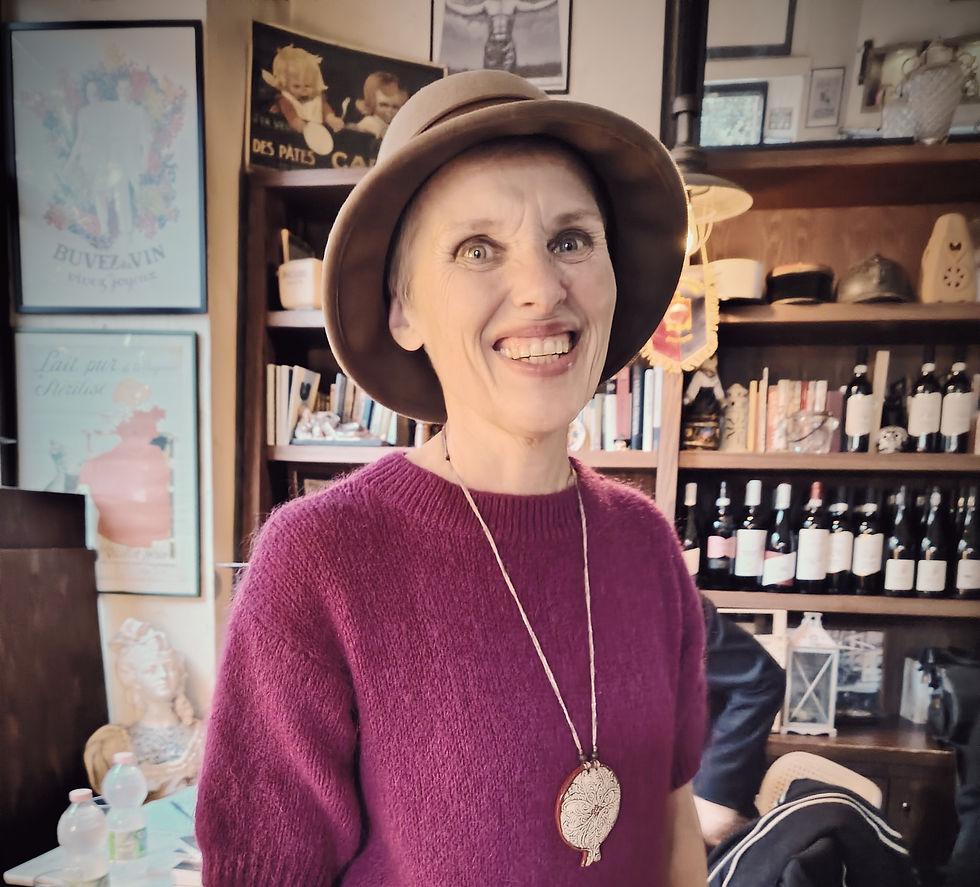 Pascale Lora Schyns