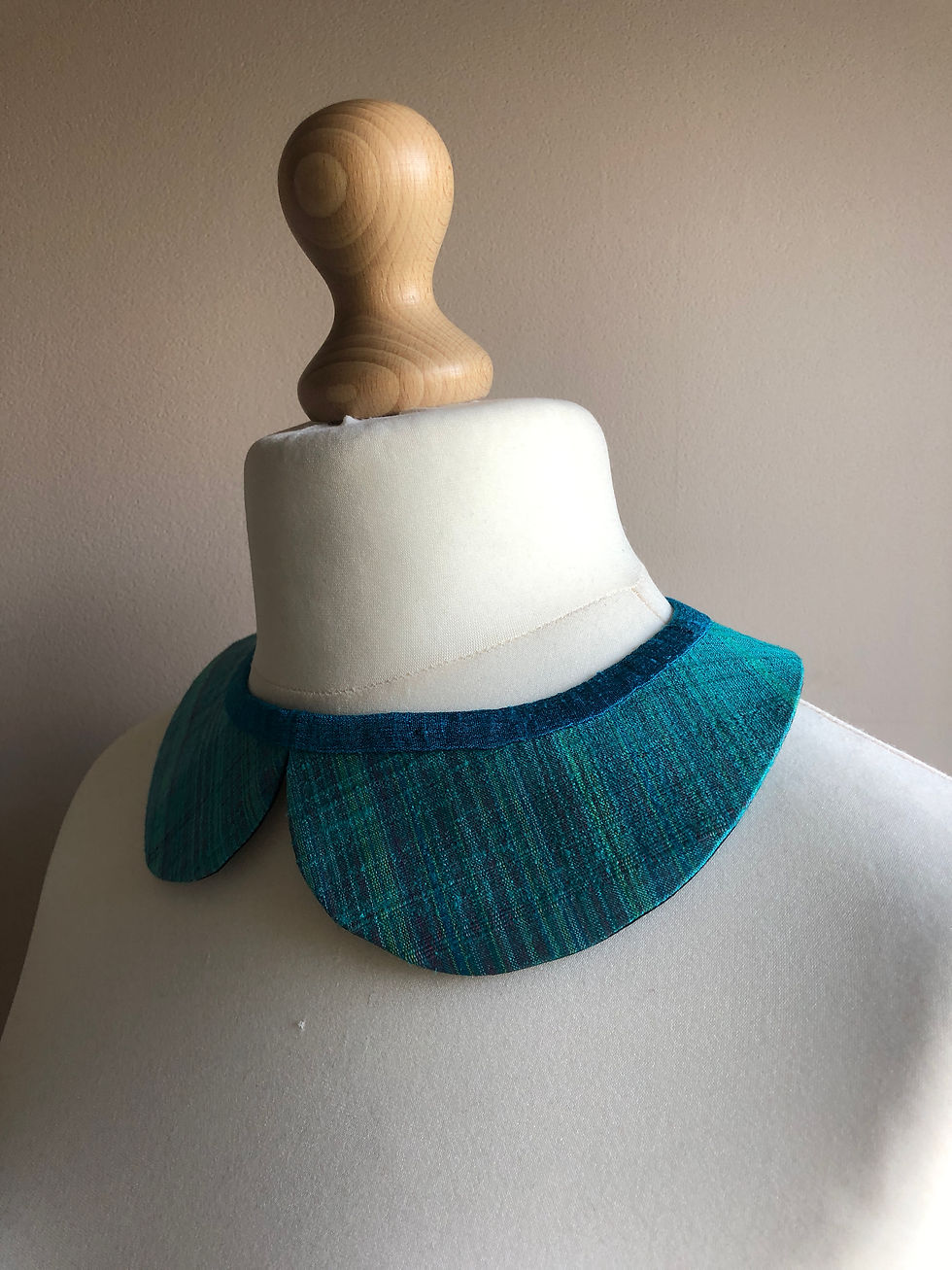 Miniature : Col Claudine amovible  soie turquoise OCEANA