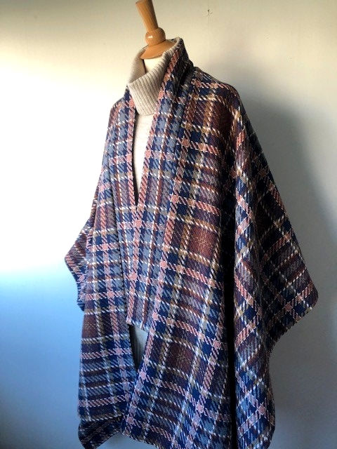 Miniature : Poncho carreaux KELLYS