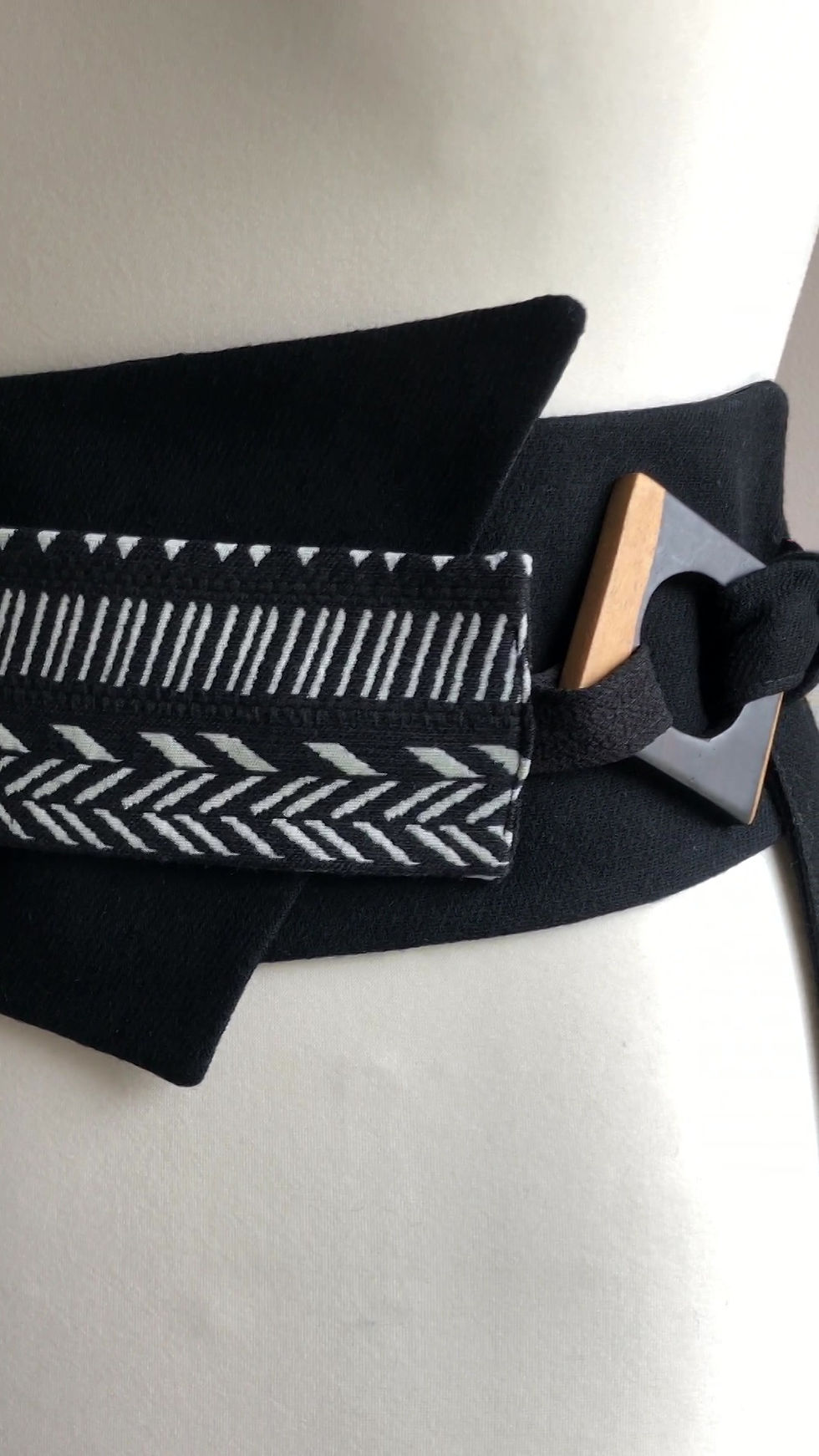 Miniature : Large ceinture obi  noir et imprimé ethnique WEIJIA