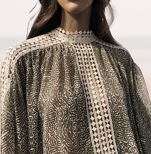 tunique LUCANA voile dentelle imprimé vert beige4.png