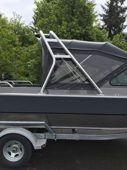 T6_Boulton_Skiff_20ft_Lights_08