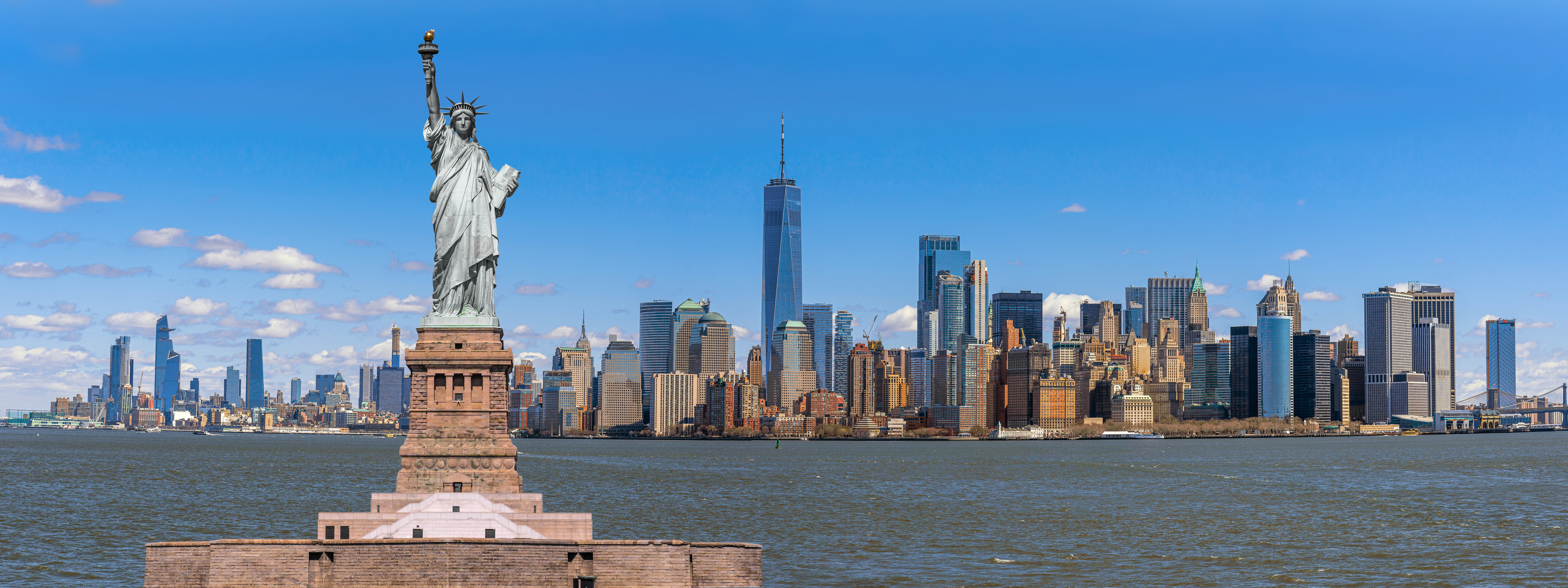 The statue of liberty landscape