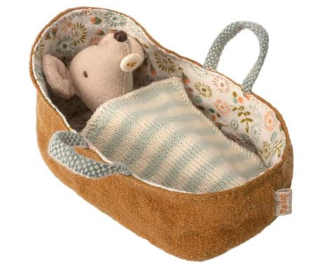 Baby mouse in carry cot - currently not available