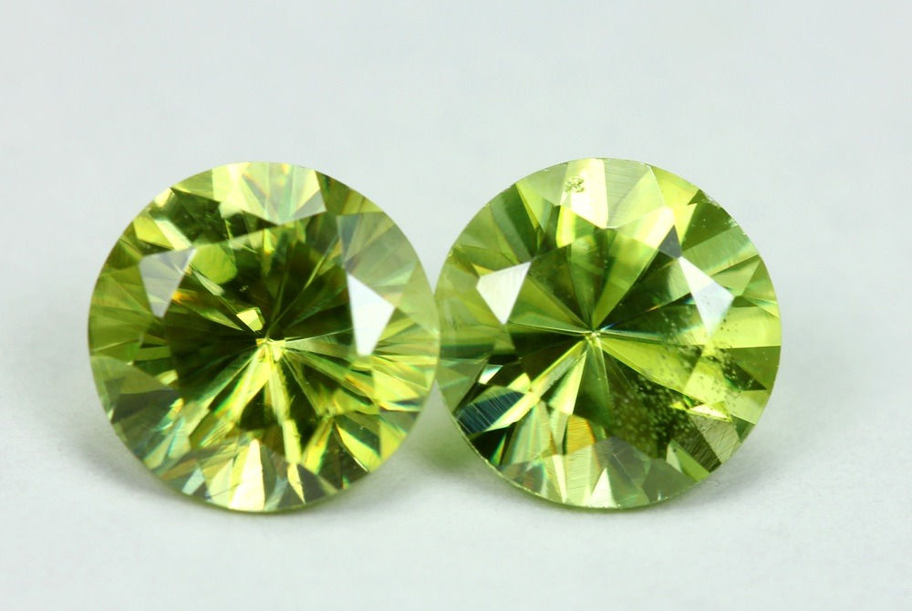 2.72 TCW - Sphene Loose Natural Gemstones - Round Pair