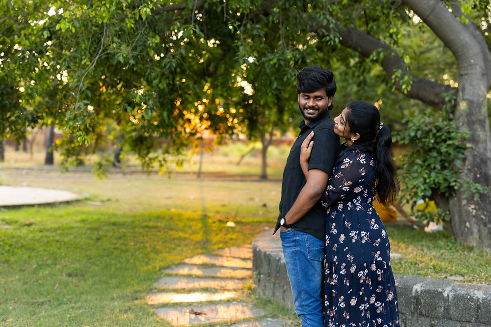Couple Portraits, Madhavaram Botanical Garden - David and Lynda