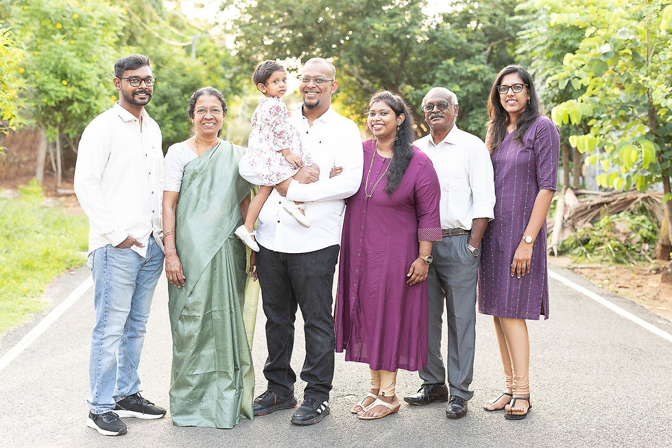 Extended Family Sunrise Shoot, ECR- The Francis family