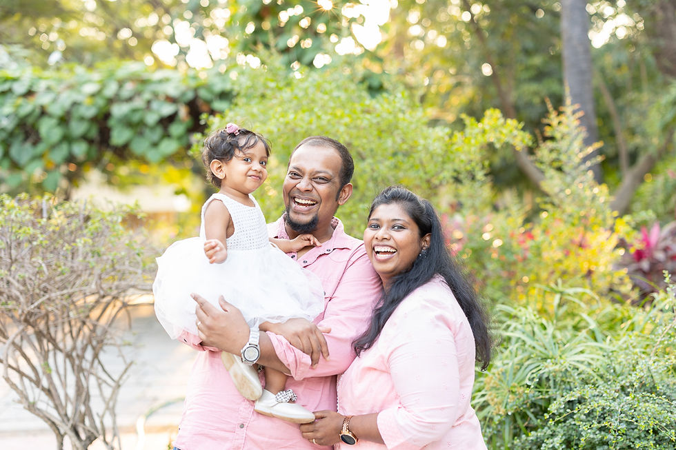 Garden Family Portraits at Park, Senganthal Poonga- Jeremy family