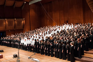 HaZamir: The International Jewish High School Choir at the Metropolitan Opera House