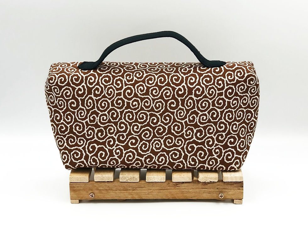 Thumbnail: Miyo Pouch - Twirly