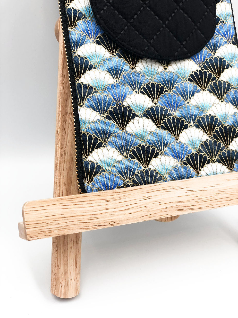 Thumbnail: Jiyu Pouch - Seashell