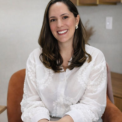 Dra. Amanda Furtado 