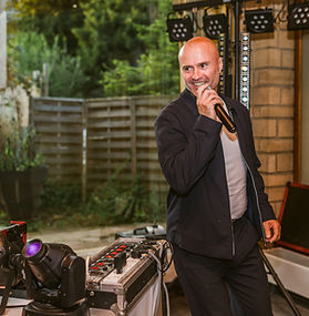 Dj Mike-i et officiant de cérémonie laïque de mariage à Longwy en Meurthe et Moselle et dans le Grand Est