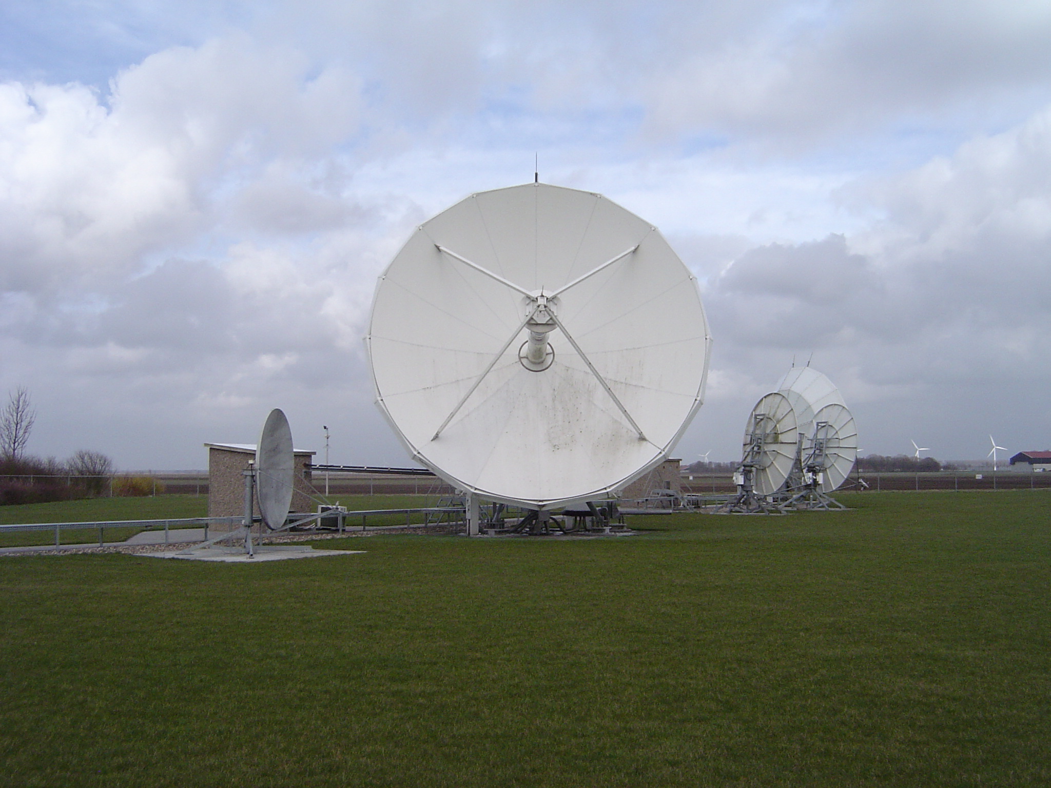 Teleport Antenna