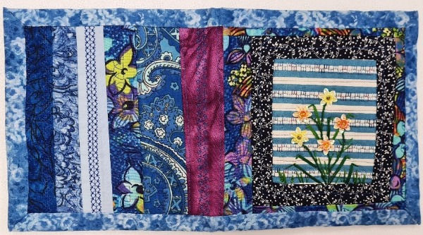 Thumbnail: Needlebook - Daffodil Flowers