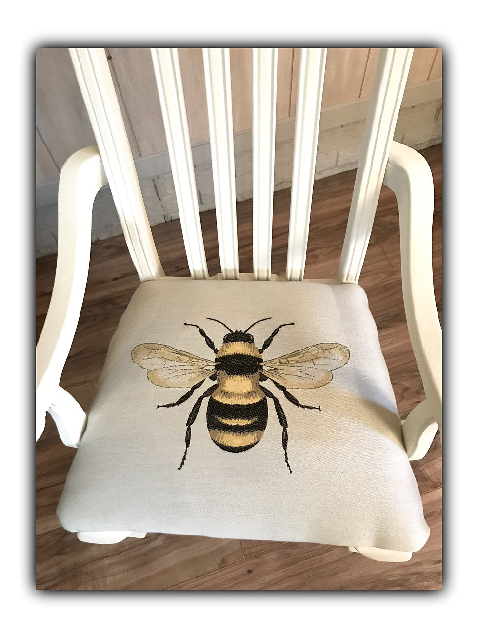 Thumbnail: Accent chair bumble bee