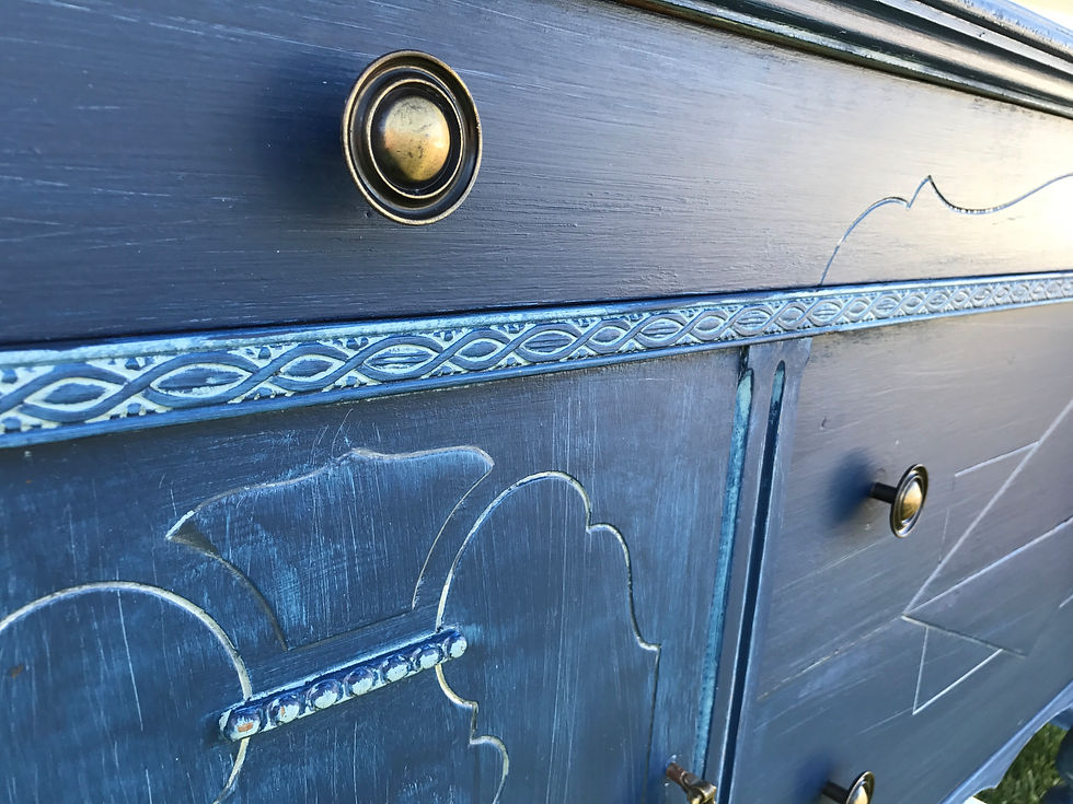 Thumbnail: Antique buffet in denim blue