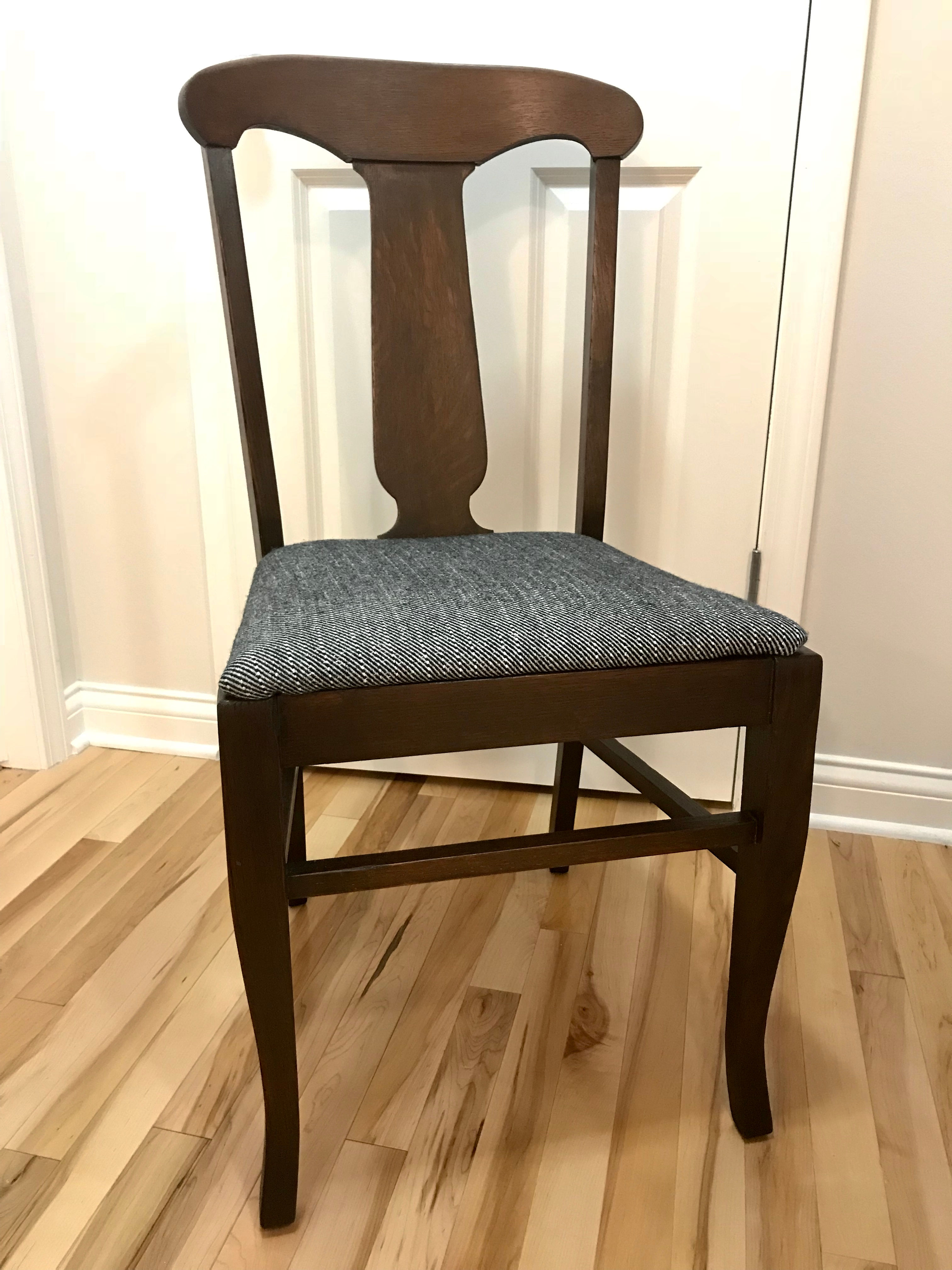 Vase shape antique chair 