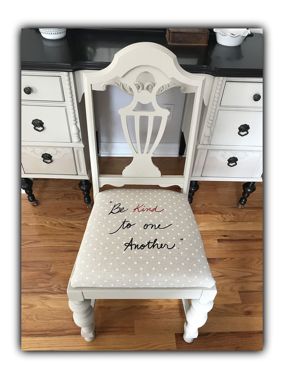 Thumbnail: Antique 3 pieces vanity set