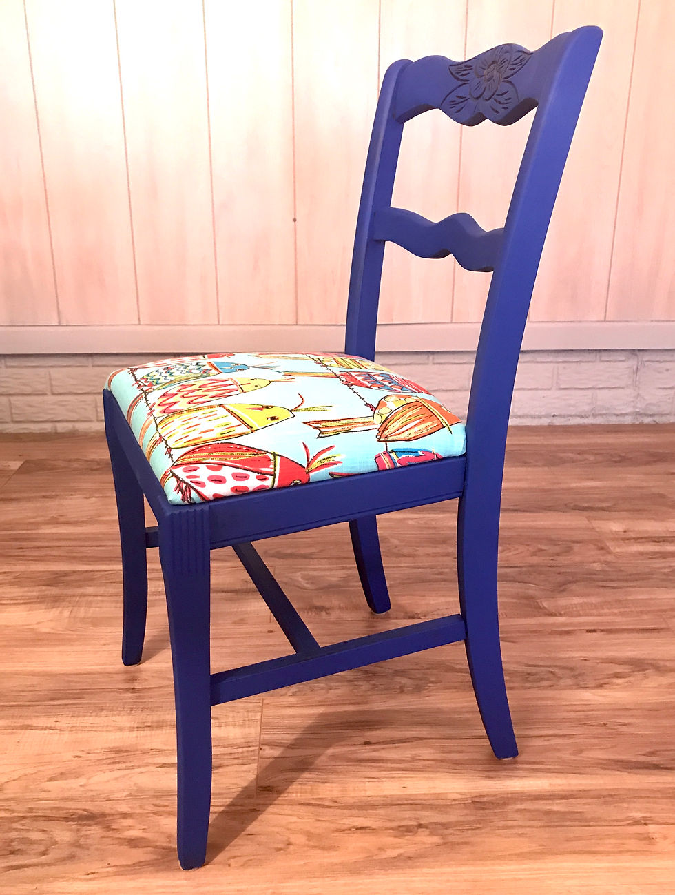 Thumbnail: Fun accent chair birds and roses - cobalt
