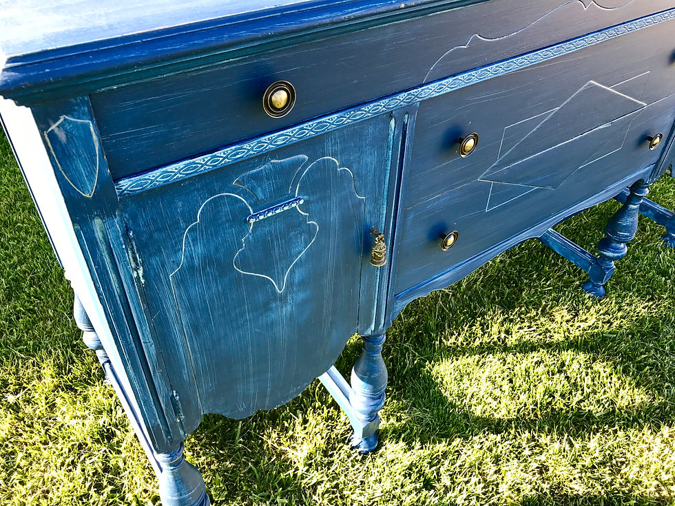 Thumbnail: Antique buffet in denim blue