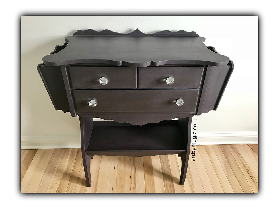 Thumbnail: Antique petite entry table