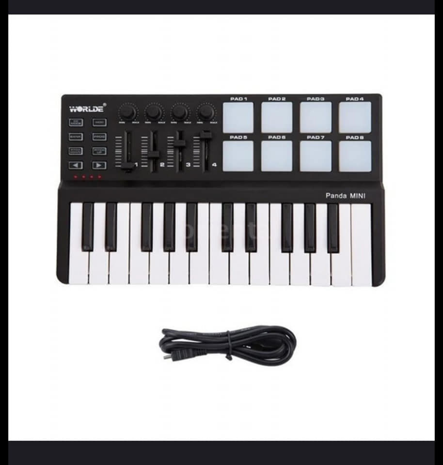 Thumbnail: TASTIERA E DRUM PAD 25 MIDI CONTROLLER