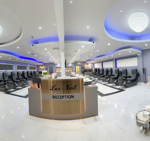 LUX NAIL