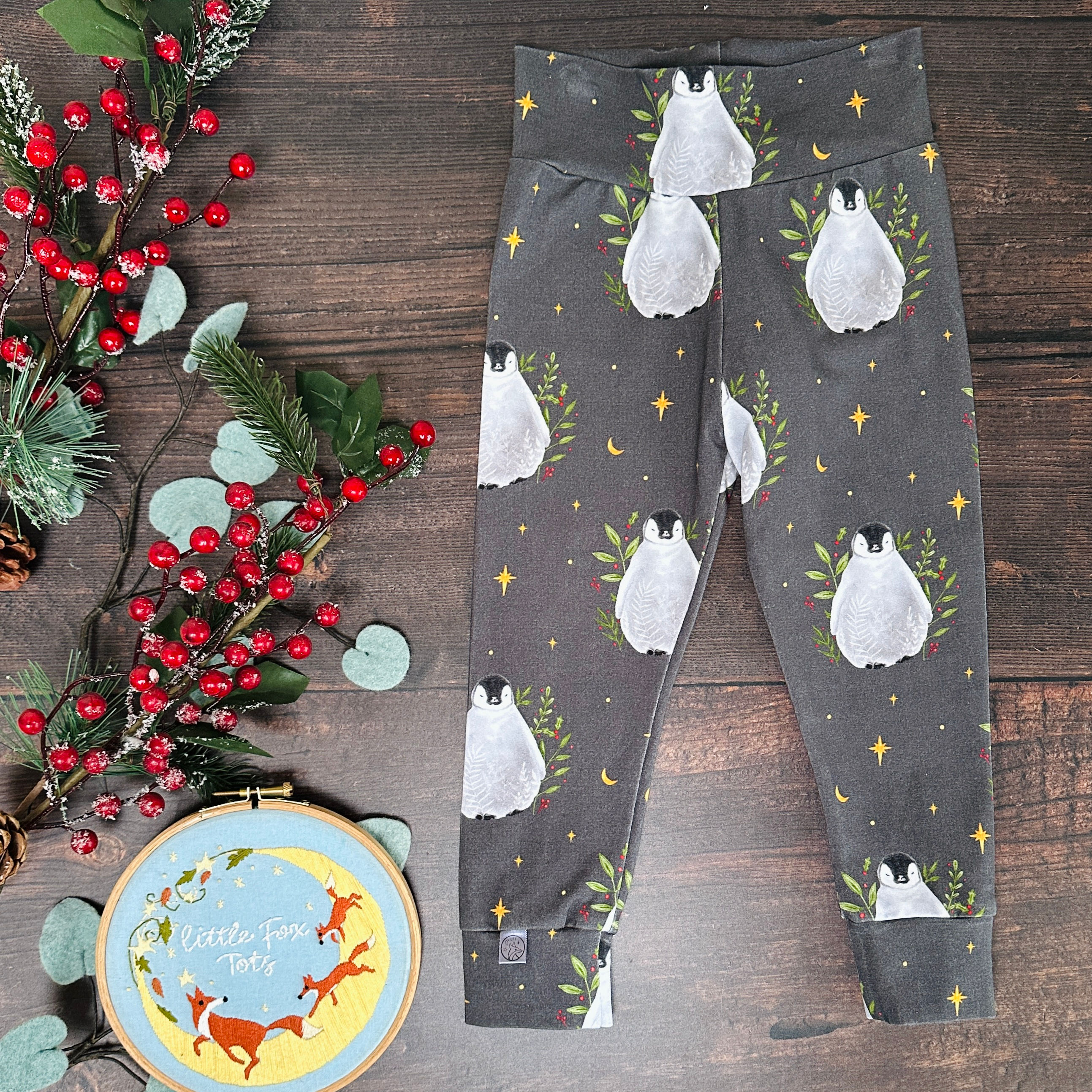 Percy Penguin Yoga Leggings