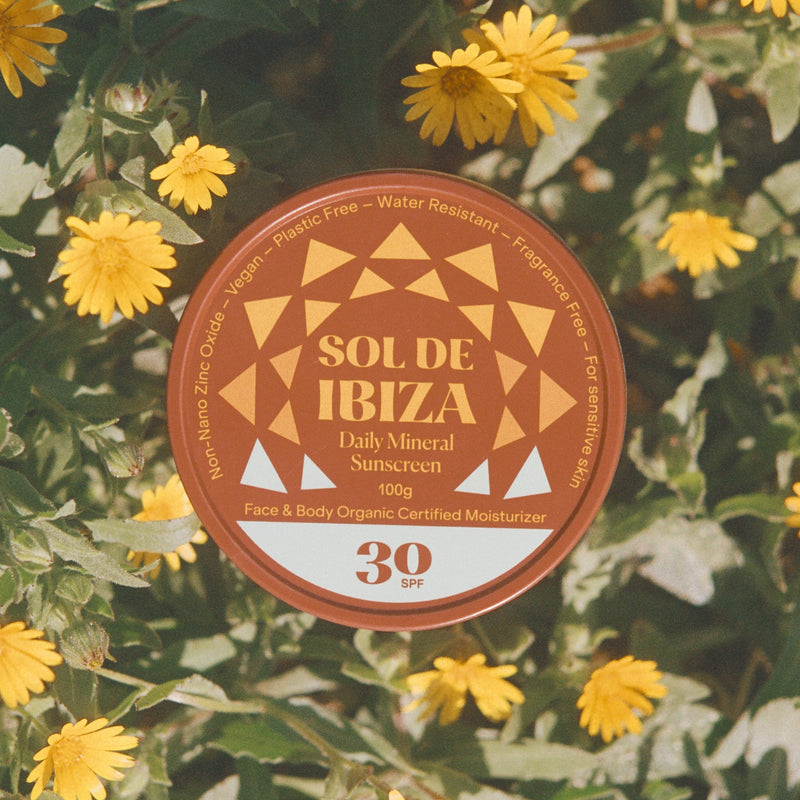 Sol de Ibiza face and body mineral sunscreen SPF 30 tin