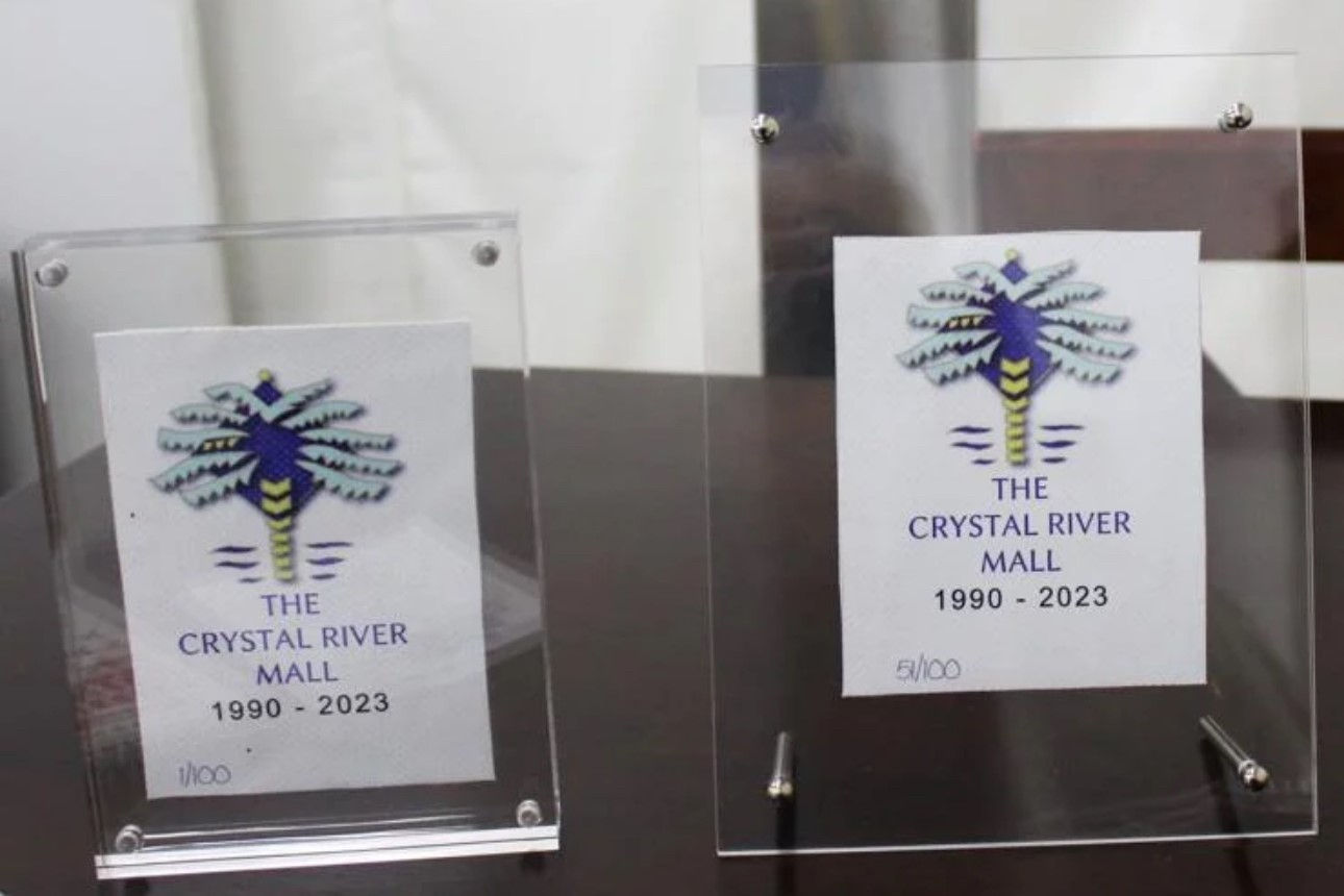 Crystal River Mall Commemorative Tent Plaque