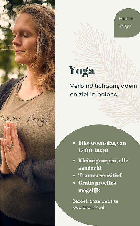 Flyer yoga lessen (2).jpg