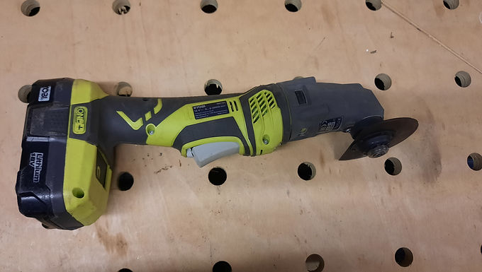 Ryobi RMT1801M One+ Multi Tool