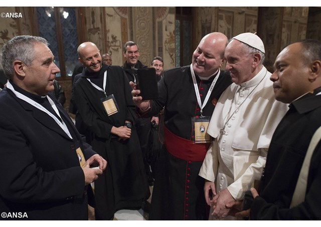 Pe. Paulo Roberto de Oliveira e Papa Francisco