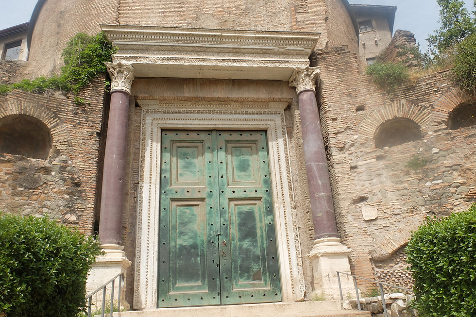Forum... porte en bronze