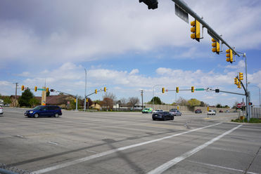 Tráfico que circula por la intersección de Bangerter Highway y 4100 South.