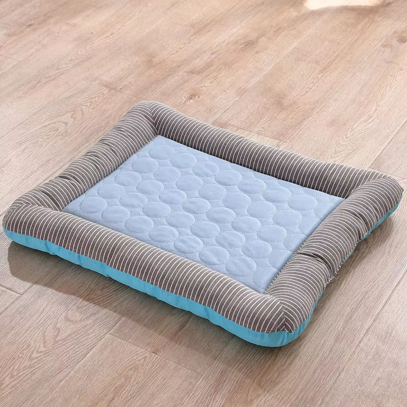 Miniatura: Cooling Pet Bed For Dogs Cats Ice Silk Material Cool Mat Soft Pet Blanket for Su