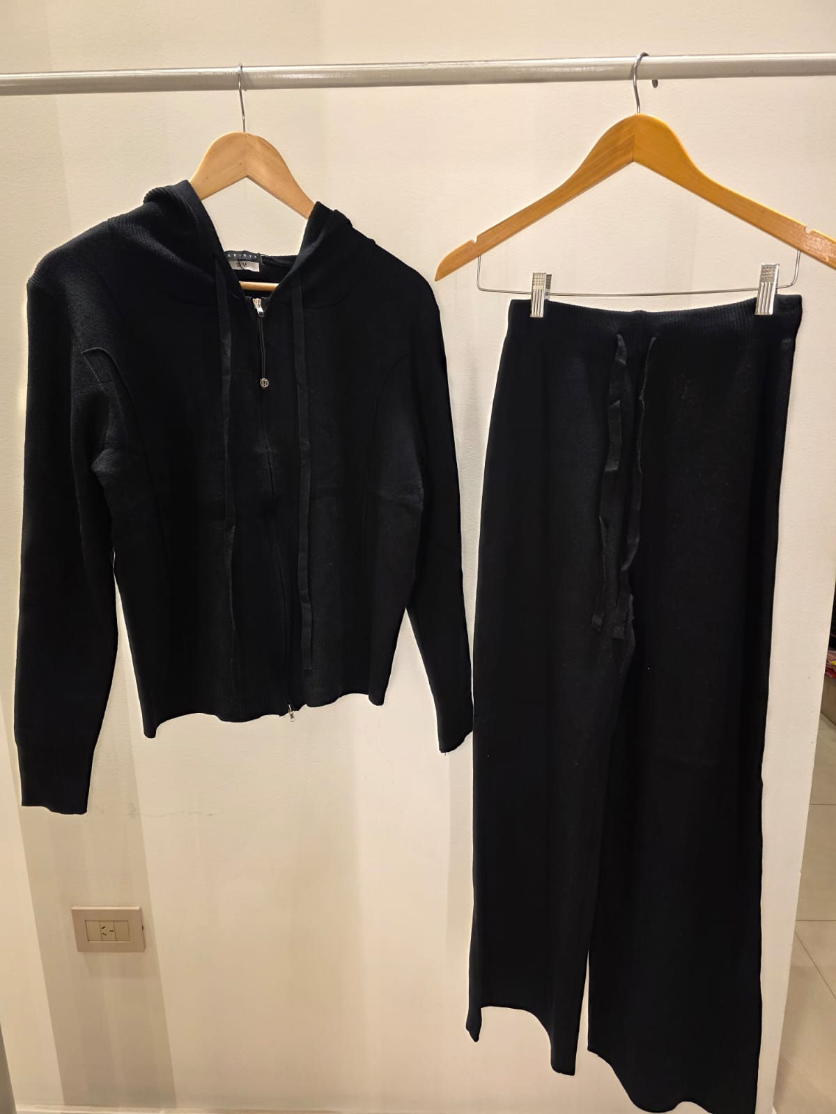 CONJUNTO CAMP Y PANT TEJIDO