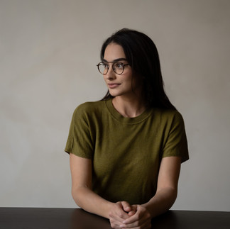 woman wearing kio yamato KP-261U