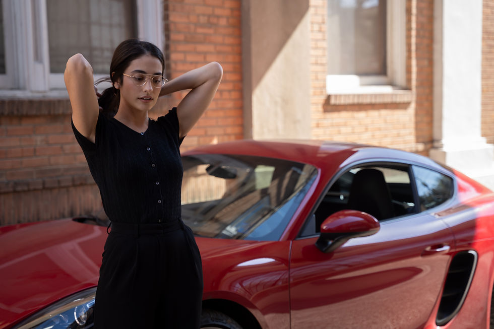 KT-558U – Universally Flattering Titanium Rim wire Aviator