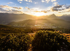 Sonnenuntergang auf der Seefelder Spitze - Blick über das Hochplateau und das Inntal.jpg