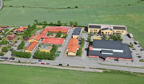 Väröbackaskolan.jpg