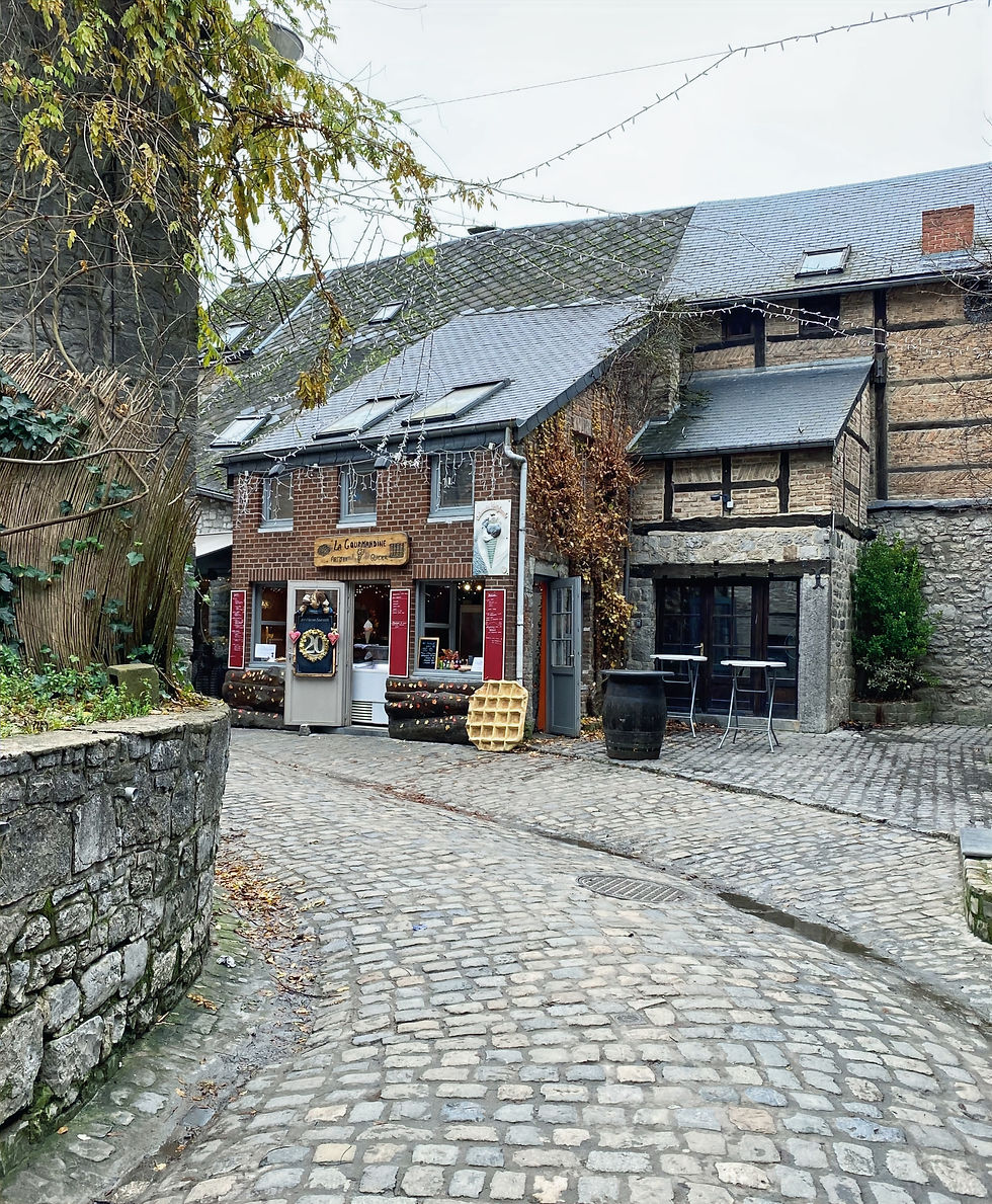 Wafelhuisje in een klein straatje