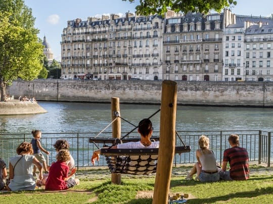 Summer French lesson in Paris near ile saint-louis